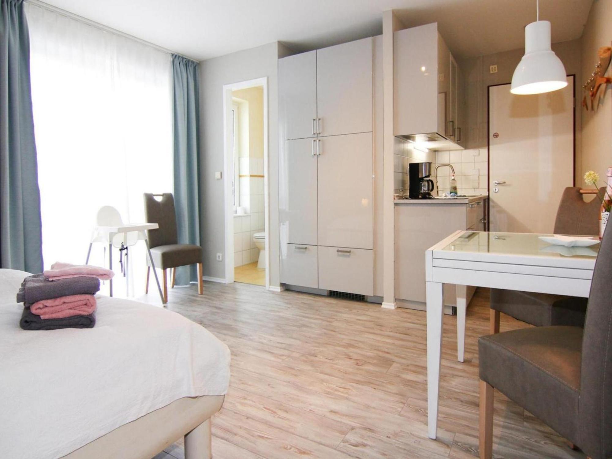 Apartment Little Starfish Wiek Wiek auf Rügen エクステリア 写真