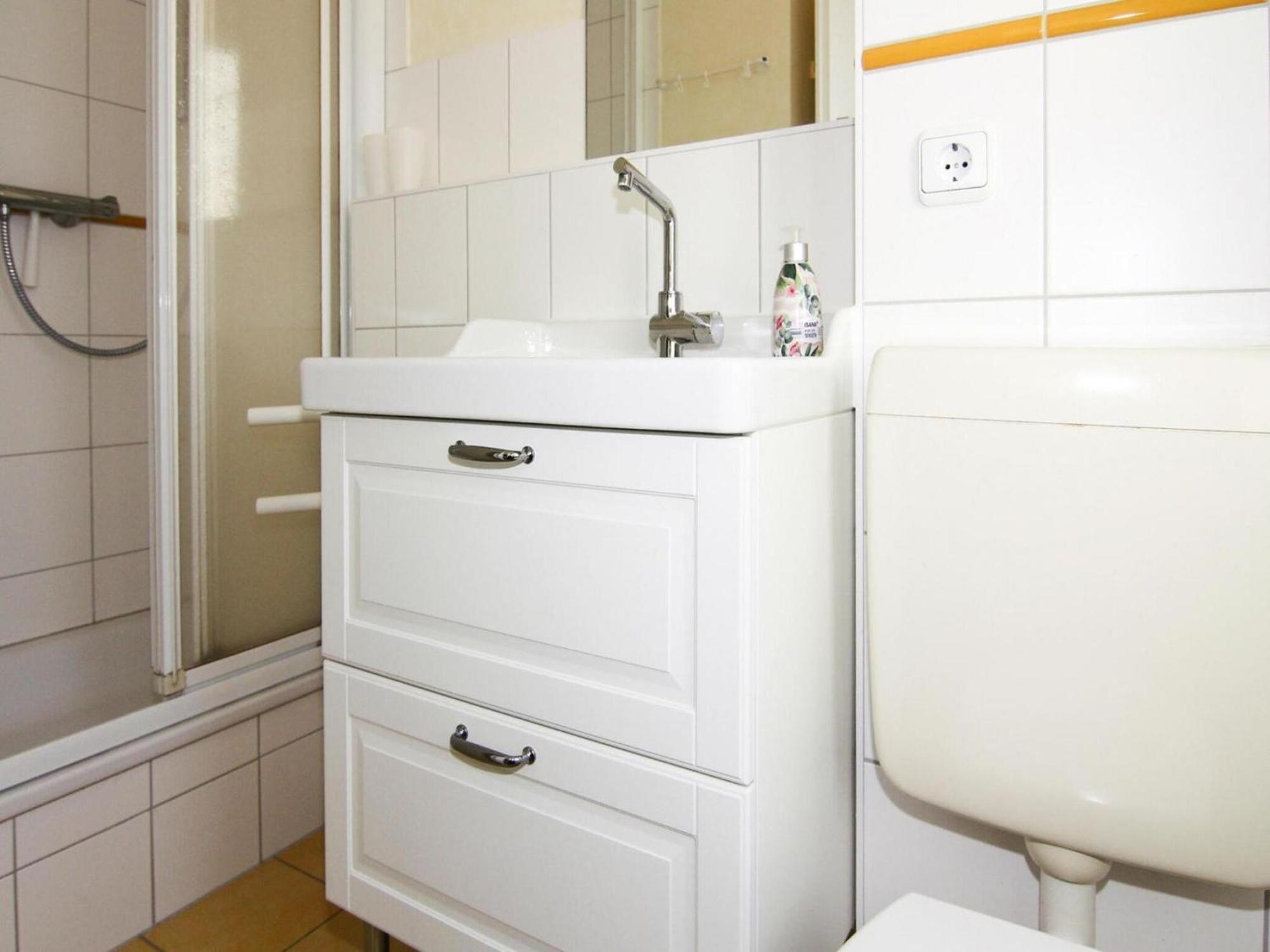 Apartment Little Starfish Wiek Wiek auf Rügen エクステリア 写真